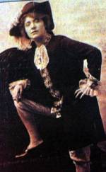 Roberta MAIONI costume